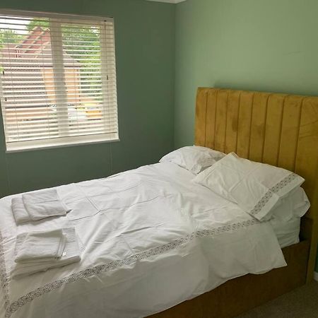 Ferienwohnung Cosy One Bed Flat Free Parking Send Exterior foto