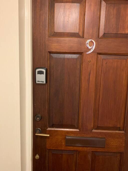 Ferienwohnung Cosy One Bed Flat Free Parking Send Exterior foto